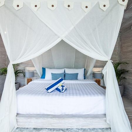 Mesari Beach Hut Seminyak エクステリア 写真